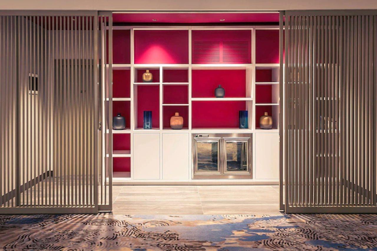 Mercure Almaty City Center Екстериор снимка