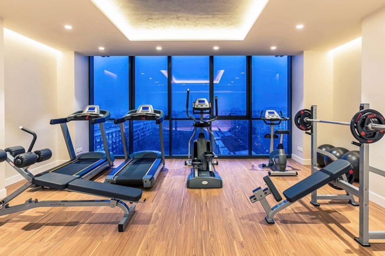 Mercure Almaty City Center Екстериор снимка