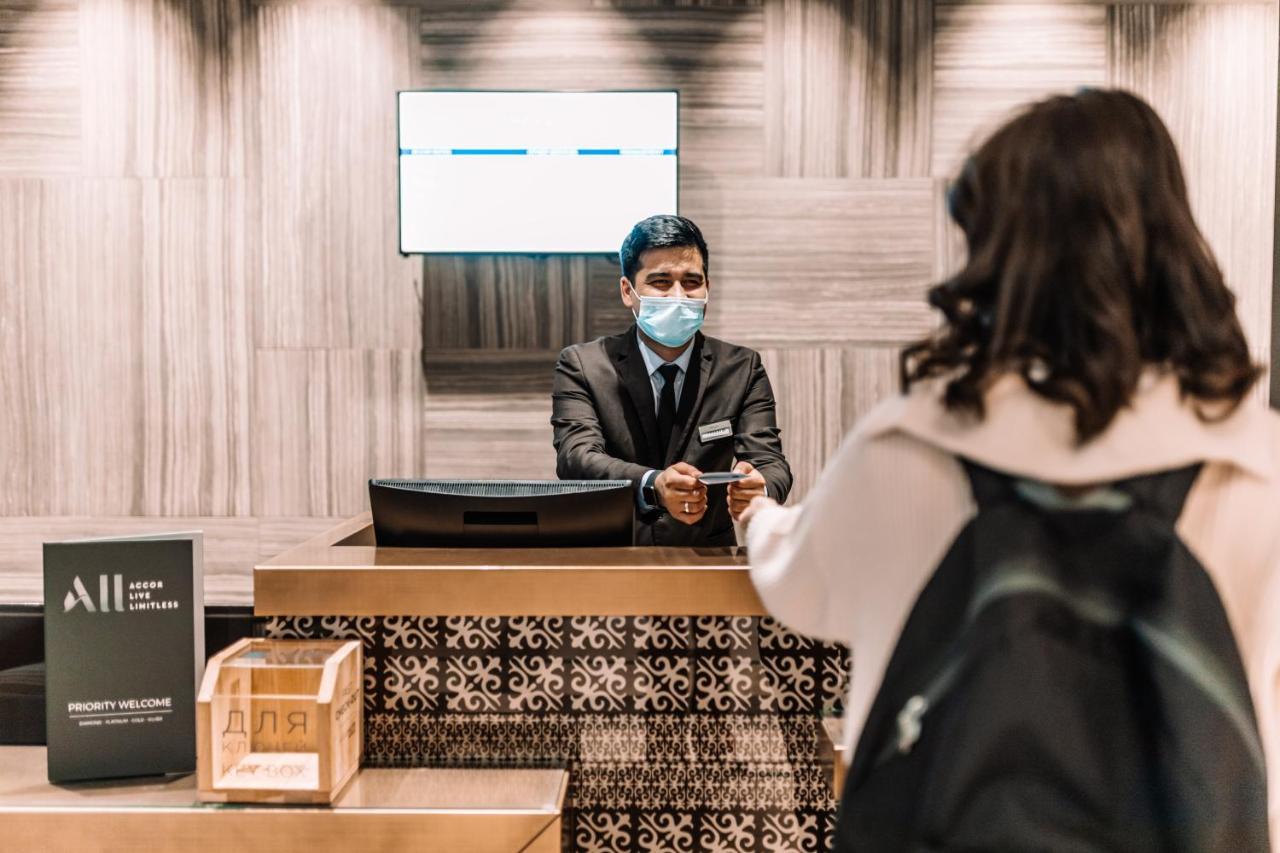 Mercure Almaty City Center Екстериор снимка