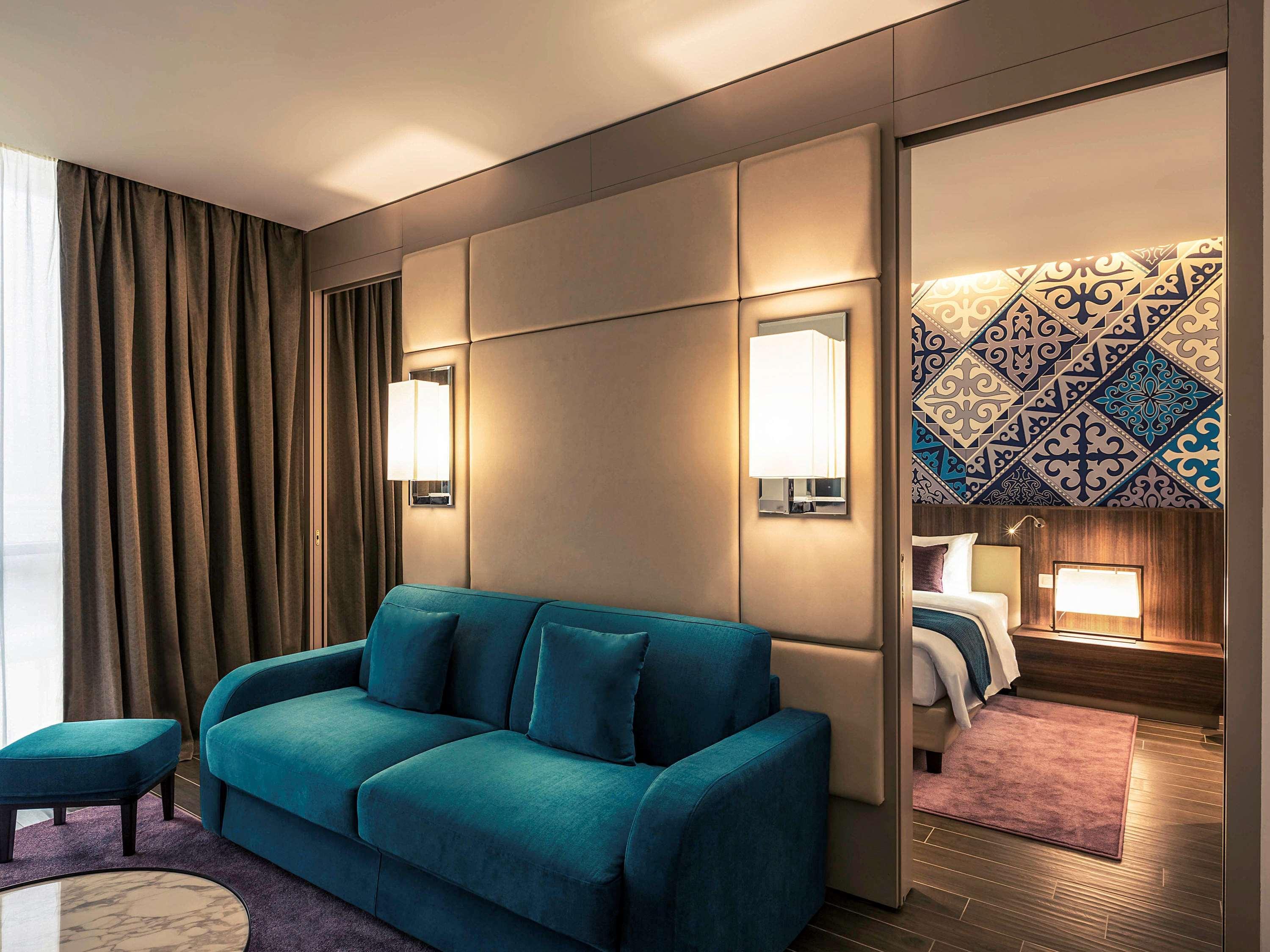 Mercure Almaty City Center Екстериор снимка
