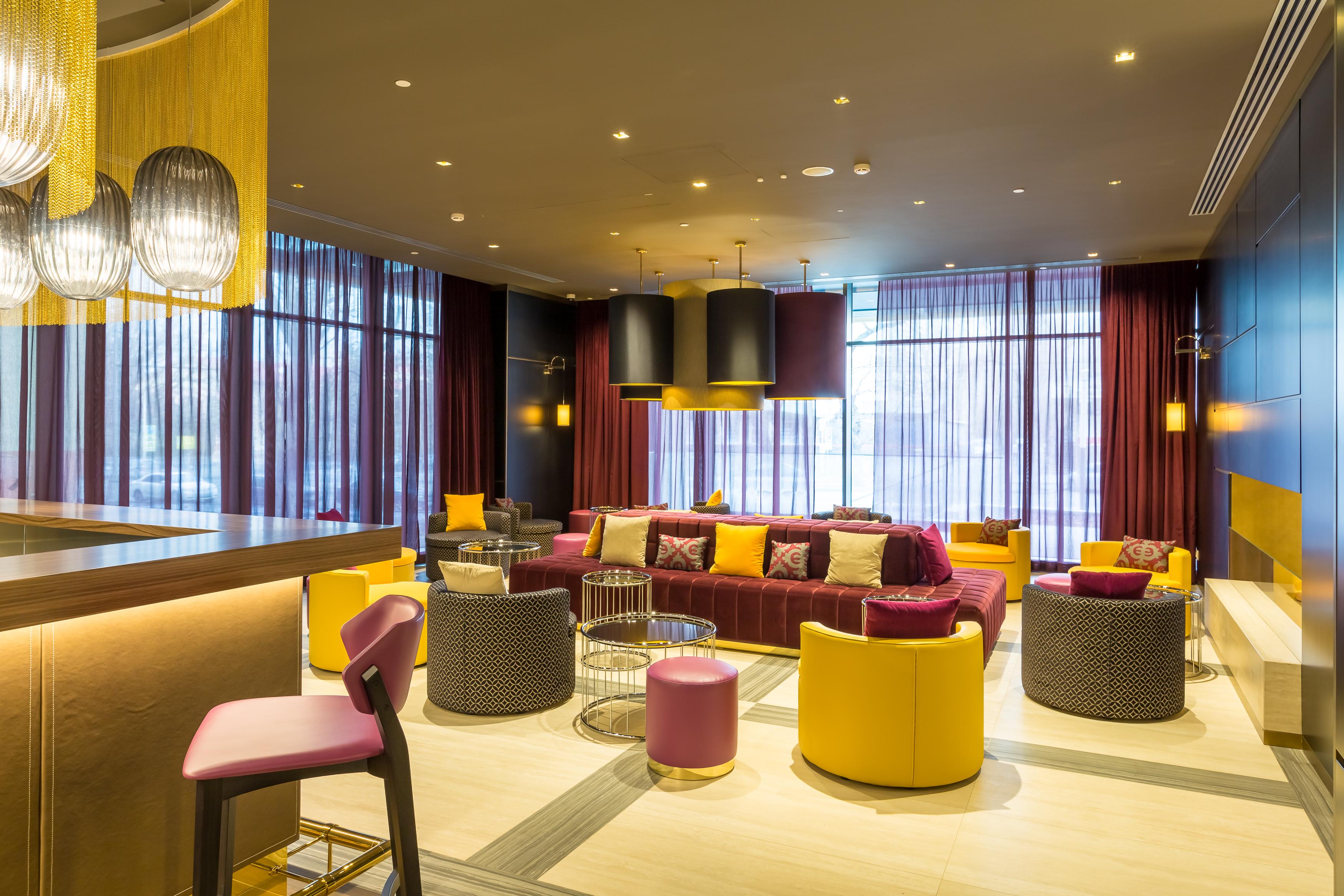 Mercure Almaty City Center Екстериор снимка