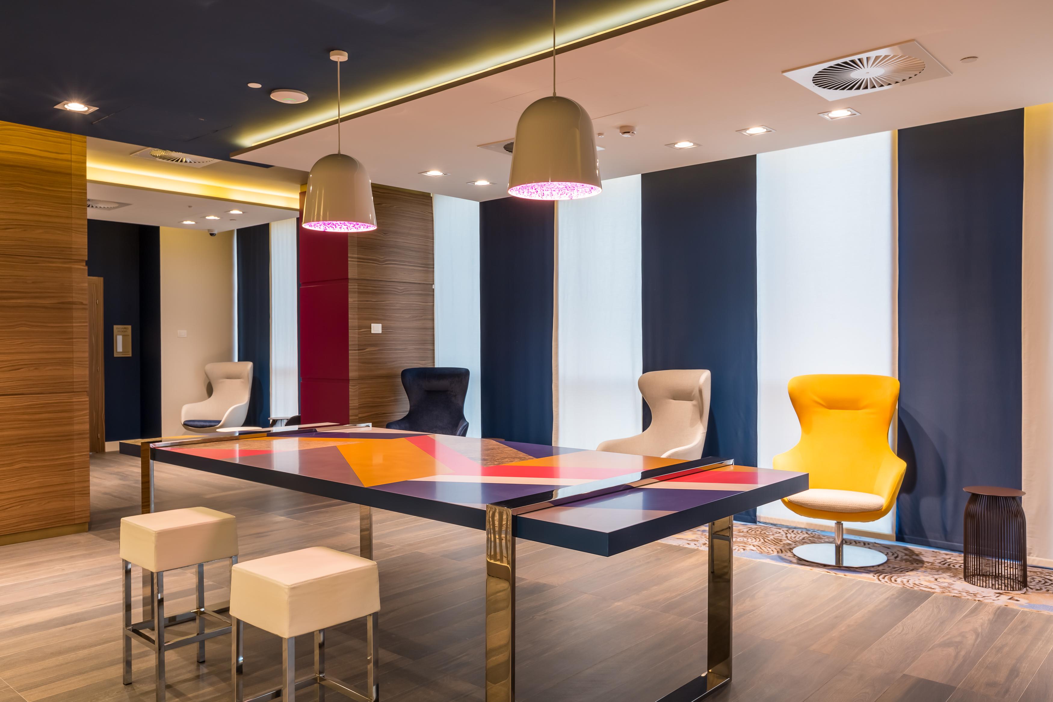 Mercure Almaty City Center Екстериор снимка